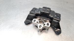 Engine mount from a Volkswagen Golf VII (AUA) 2.0 GTI 16V Performance Package 2018