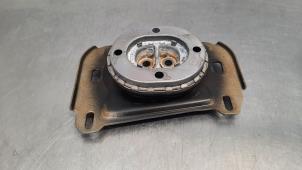 Used Gearbox mount Peugeot 5008 II (M4/MC/MJ/MR) 2.0 BlueHDi 150 16V Price € 30,25 Inclusive VAT offered by Autohandel Didier