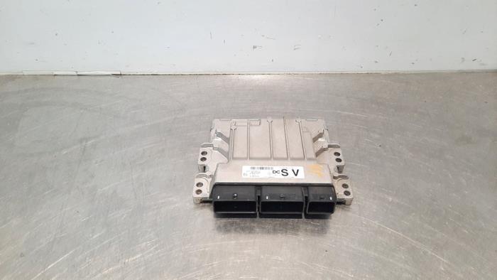 Used Engine management computer Renault Grand Scénic IV (RFAR) 1.3 TCE 140 16V Price € 266,20 Inclusive VAT offered by Autohandel Didier