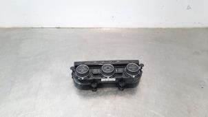 Used Air conditioning control panel Volkswagen T-Roc 1.6 TDI BMT 16V Price € 127,05 Inclusive VAT offered by Autohandel Didier