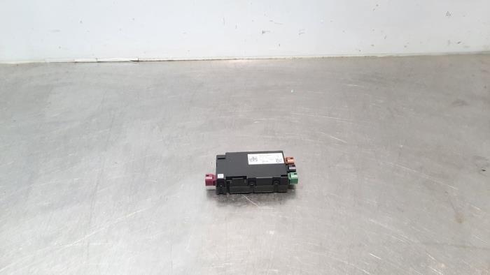 Module USB from a Volkswagen T-Roc 1.6 TDI BMT 16V 2020