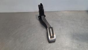 Used Accelerator pedal Volkswagen T-Roc 1.5 TSI Evo BMT 16V Price € 36,30 Inclusive VAT offered by Autohandel Didier