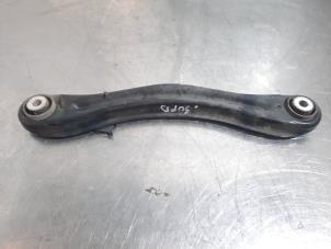 Used Rear upper wishbone, right Mercedes ML II (164/4JG) 3.0 ML-320 CDI 4-Matic V6 24V Price € 42,35 Inclusive VAT offered by Autohandel Didier