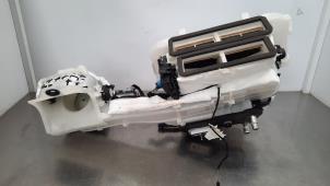 Used Heater housing Peugeot 3008 II (M4/MC/MJ/MR) 1.6 16V HYbrid 225 Price € 193,60 Inclusive VAT offered by Autohandel Didier