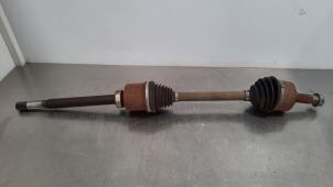 Used Front drive shaft, right Mercedes Vito (447.6) 1.6 111 CDI 16V Price € 193,60 Inclusive VAT offered by Autohandel Didier