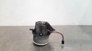 Used Heating and ventilation fan motor Porsche Panamera (970) 3.0 V6 24V 2S Price on request offered by Autohandel Didier