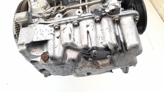 Engine Volkswagen Polo VI 1.0 MPI 12V - 05C100031 DFNA