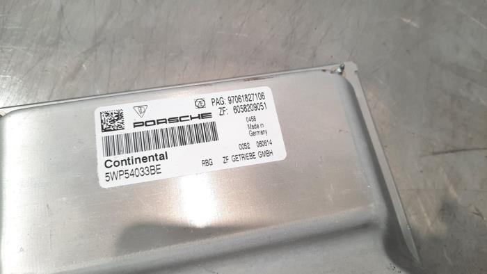 Used Automatic gearbox computer Porsche Panamera (970) 3.0 V6 24V 4S Price € 266,20 Inclusive VAT offered by Autohandel Didier