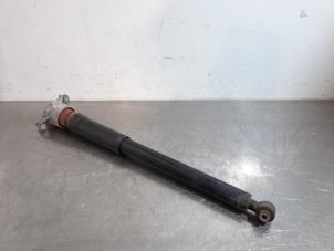 Used Rear shock absorber, right Mercedes CLA (117.3) 1.6 CLA-200 16V Price € 42,35 Inclusive VAT offered by Autohandel Didier