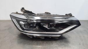 Used Headlight, right Volkswagen Passat Variant (3G5) 1.6 TDI 16V Price € 1.270,50 Inclusive VAT offered by Autohandel Didier