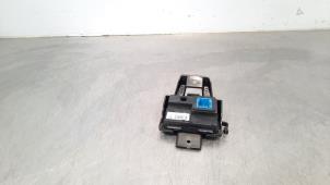 Używane Sterownik nagrzewnicy Citroen C3 (SX/SW) 1.6 Blue HDi 75 16V Cena € 24,20 Z VAT oferowane przez Autohandel Didier