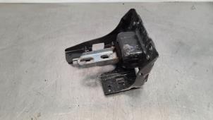Used Gearbox mount Citroen C3 (SX/SW) 1.6 Blue HDi 75 16V Price € 36,30 Inclusive VAT offered by Autohandel Didier