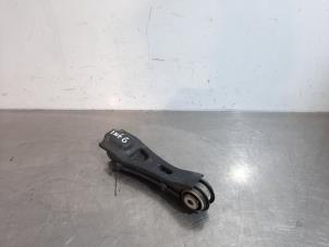 Used Rear lower wishbone, left Mercedes CLA (117.3) 1.6 CLA-200 16V Price € 24,20 Inclusive VAT offered by Autohandel Didier