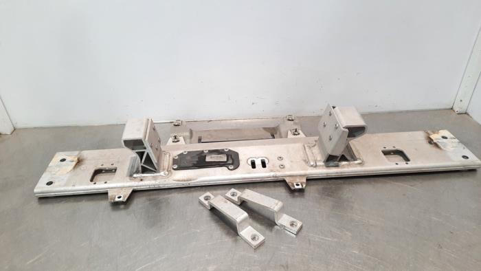 5f900ef9-639e-44c2-84e2-  