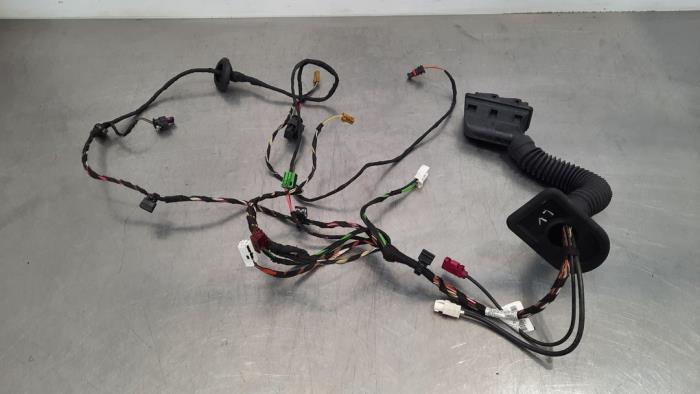 Begagnade Kablage Mercedes GLE (V167) 450 EQ Boost 3.0 24V 4-Matic Pris € 42,35 Inklusive moms erbjuds av Autohandel Didier