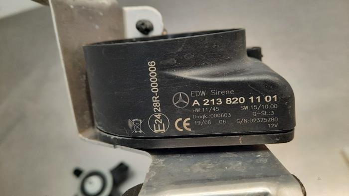 Sirène alarme d'un Mercedes-Benz GLE (V167) 450 EQ Boost 3.0 24V 4-Matic 2020
