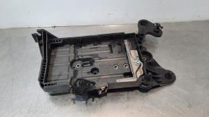 Used Battery box Volkswagen T-Roc 1.6 TDI BMT 16V Price € 24,20 Inclusive VAT offered by Autohandel Didier