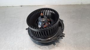 Used Heating and ventilation fan motor Volkswagen T-Roc 1.6 TDI BMT 16V Price € 127,05 Inclusive VAT offered by Autohandel Didier