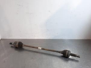 Used Drive shaft, rear left Kia Sportage (QL) 2.0 CRDi 136 16V VGT 4x4 Price € 217,80 Inclusive VAT offered by Autohandel Didier
