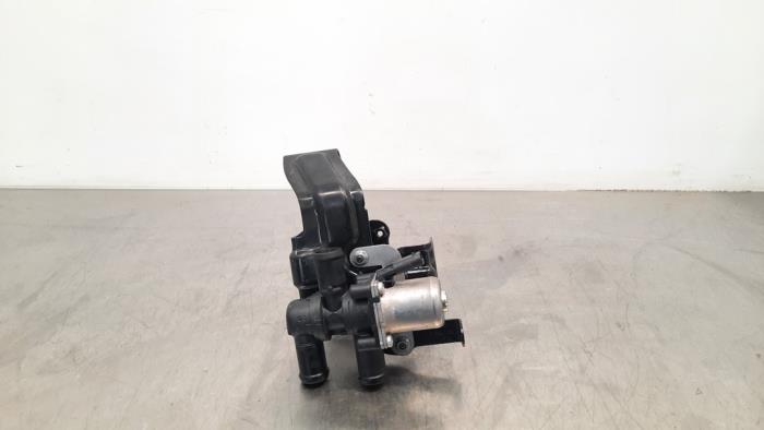 Begagnade Extra vattenpump Cupra Born 58 Pris € 84,70 Inklusive moms erbjuds av Autohandel Didier
