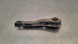 Used Gearbox mount Audi A3 Sportback (8VA/8VF) 1.6 TDI 16V Price € 24,20 Inclusive VAT offered by Autohandel Didier