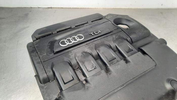 Couverture moteur d'un Audi A3 Sportback (8VA/8VF) 1.6 TDI 16V 2014
