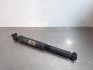Used Rear shock absorber, left Opel Crossland/Crossland X 1.2 Turbo 12V Price € 42,35 Inclusive VAT offered by Autohandel Didier