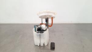Usados Bomba eléctrica de combustible Mini Clubman (F54) 2.0 Cooper S 16V Precio € 127,05 IVA incluido ofrecido por Autohandel Didier