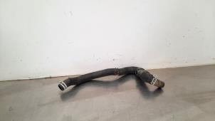 Used Radiator hose Dacia Duster (SR) 1.0 TCE 100 Bi-Fuel, Eco-G 12V Price € 30,25 Inclusive VAT offered by Autohandel Didier