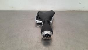Used Gear stick cover Dacia Duster (SR) 1.0 TCE 100 Bi-Fuel, Eco-G 12V Price € 78,65 Inclusive VAT offered by Autohandel Didier