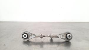 Used Rear wishbone, left Peugeot 3008 II (M4/MC/MJ/MR) 1.6 16V HYbrid 225 Price € 48,40 Inclusive VAT offered by Autohandel Didier