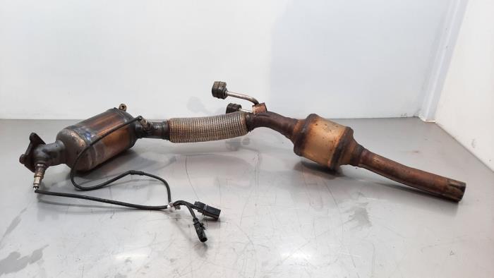Used Front pipe + catalyst Skoda Fabia III (NJ3) 1.0 12V Price € 332,75 Inclusive VAT offered by Autohandel Didier