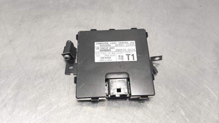 Computer lighting module from a Toyota Corolla Touring Sport (E21/EH1) 1.8 16V Hybrid 2020