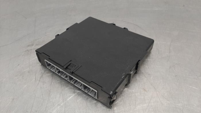 Computer hybrid battery from a Toyota Auris (E18) 1.8 16V Hybrid 2016