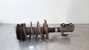 Used Front shock absorber, right Toyota Auris (E18) 1.8 16V Hybrid Price € 127,05 Inclusive VAT offered by Autohandel Didier