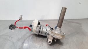 Used Steering column housing complete Toyota Auris (E18) 1.8 16V Hybrid Price € 193,60 Inclusive VAT offered by Autohandel Didier