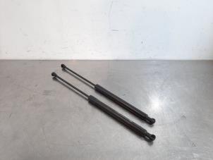 Used Set of gas struts for boot Citroen C3 (SC) 1.2 VTi 82 12V Price € 42,35 Inclusive VAT offered by Autohandel Didier