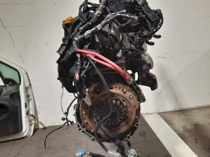 Motor de un Renault Clio IV (5R) 1.5 dCi 75 FAP 2014