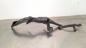 Used Rear bumper bracket, right Opel Astra K Sports Tourer 1.6 CDTI 110 16V Price € 18,15 Inclusive VAT offered by Autohandel Didier