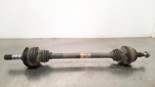 Used Drive shaft, rear right Mercedes E (W213) E-300de 2.0 Turbo 16V Price € 254,10 Inclusive VAT offered by Autohandel Didier
