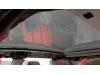 Toit panoramique d'un Toyota Auris Touring Sports (E18) 1.8 16V Hybrid 2014