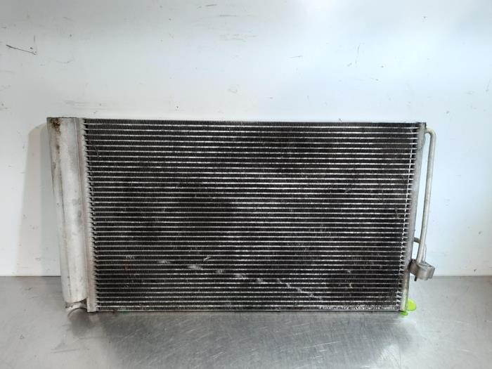Gebrauchte Klima Kondensor BMW 7 serie (E65/E66/E67) 730d 24V Preis € 30,25 Mit Mehrwertsteuer angeboten von Autohandel Didier