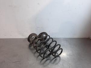 Used Rear coil spring Kia Venga 1.4 CRDi 16V Price € 66,55 Inclusive VAT offered by Autohandel Didier