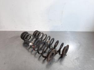 Used Rear coil spring Hyundai i30 Wagon (PDEF5) 1.4 T-GDI 16V Price € 66,55 Inclusive VAT offered by Autohandel Didier