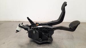 Used Set of pedals Peugeot 208 II (UB/UH/UP) 1.2 Vti 12V PureTech 100 Price € 66,55 Inclusive VAT offered by Autohandel Didier