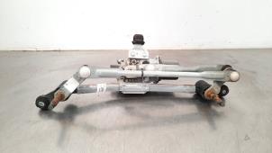 Used Wiper motor + mechanism Renault Clio V (RJAB) 1.3 TCe 130 16V Price € 66,55 Inclusive VAT offered by Autohandel Didier