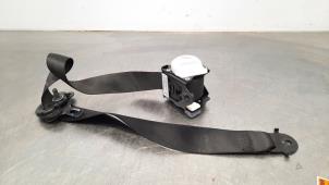 Used Front seatbelt, left BMW X6 (E71/72) xDrive40d 3.0 24V Price € 66,55 Inclusive VAT offered by Autohandel Didier
