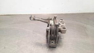 Used Gearbox mount Audi Q2 (GAB/GAG) 2.0 TDI 16V 190 Quattro Price € 48,40 Inclusive VAT offered by Autohandel Didier