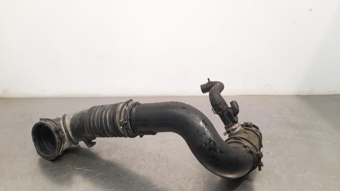 Gebrauchte Intercooler Schlauch Mazda CX-5 I (KE,GH) 2.2 Skyactiv D 175 16V 4WD Preis € 42,35 Mit Mehrwertsteuer angeboten von Autohandel Didier