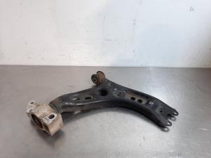 Used Front lower wishbone, right Volkswagen Golf Plus Price € 66,55 Inclusive VAT offered by Autohandel Didier